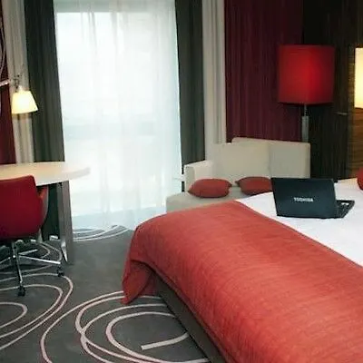 Ramada فندق